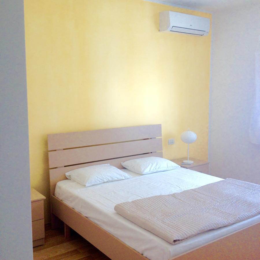 Amberyellowbnb Shkodër Exterior foto